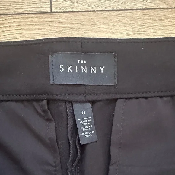 White House Black Market Jaquard Black Gold Ponte Skinny Pants Size 0 - Picture 7 of 14